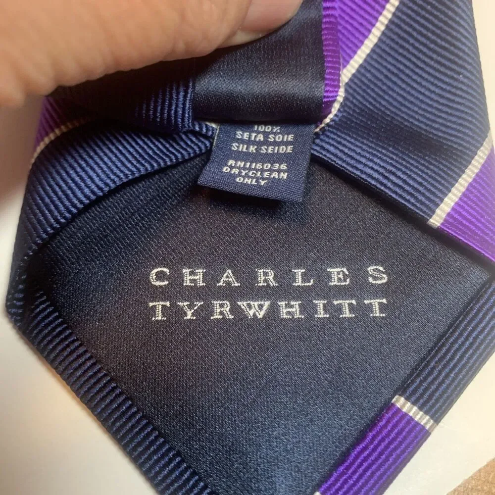 Charles Tyrwhitt London 100% Pure Silk Purple Striped Necktie 58”x3” Designer